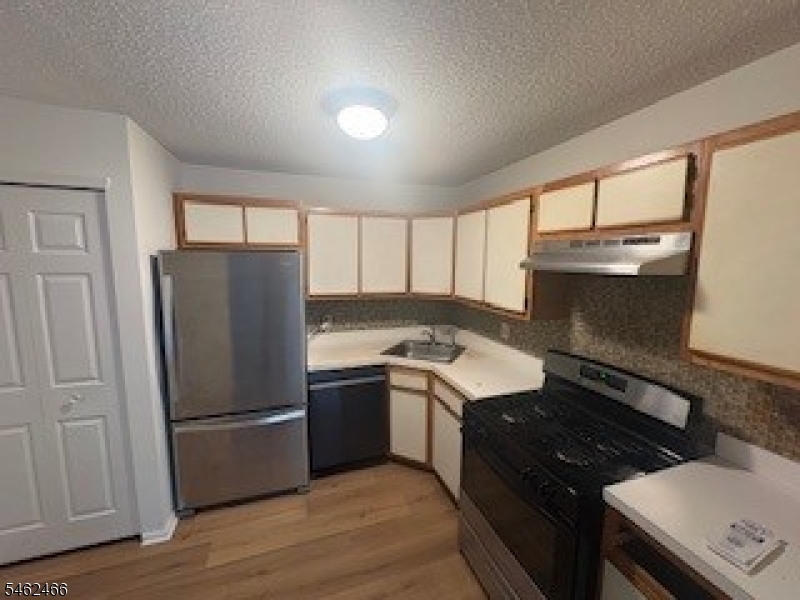 1104 Sage Ct 1104 Property Photo 32