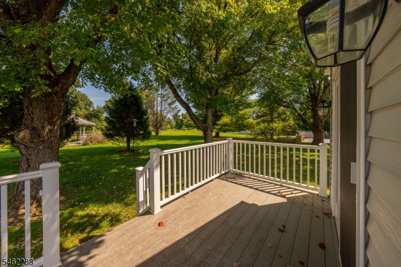 9 Sierra Dr Property Photo 32