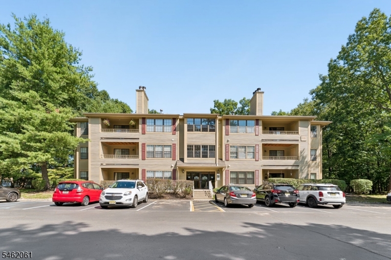1403 Stoneridge Cir