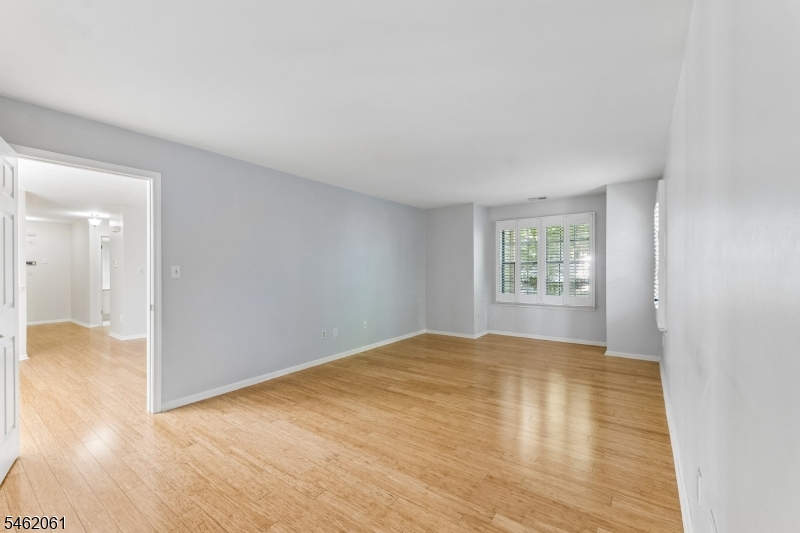 1403 Stoneridge Cir Property Photo 16