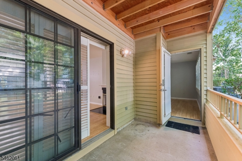 1403 Stoneridge Cir Property Photo 22