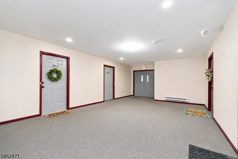 503 Chester Ct Property Photo 25
