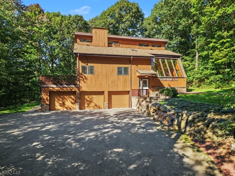 5 Allen Dr Property Photo 2