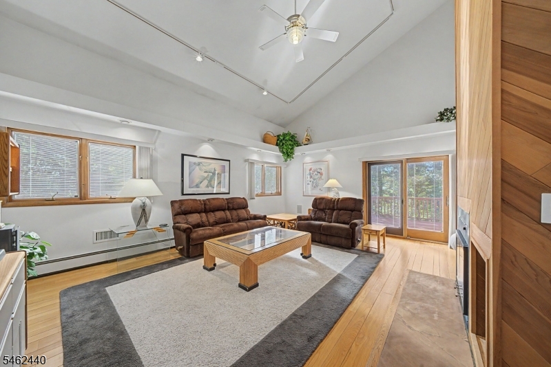 5 Allen Dr Property Photo 10