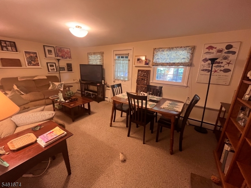 33 Smith St Property Photo 5
