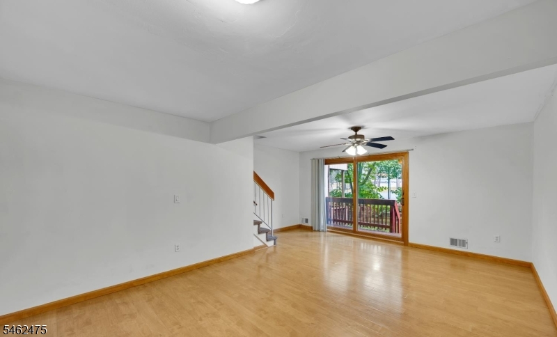 48 Ellen Heath Dr 48 Property Photo 10