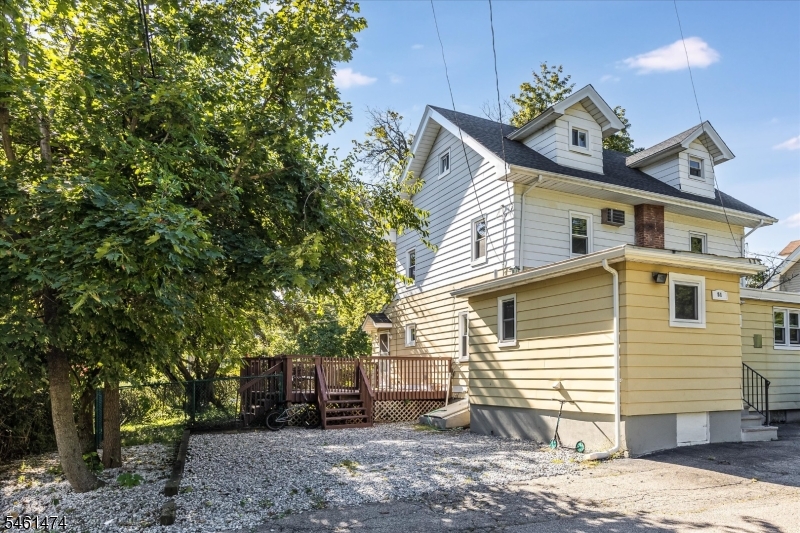 51 Ringwood Ave Property Photo 1