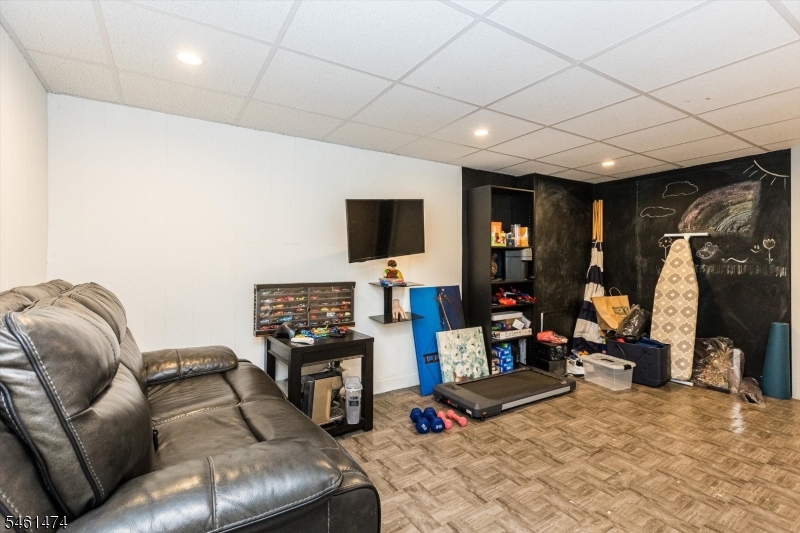 51 Ringwood Ave Property Photo 28