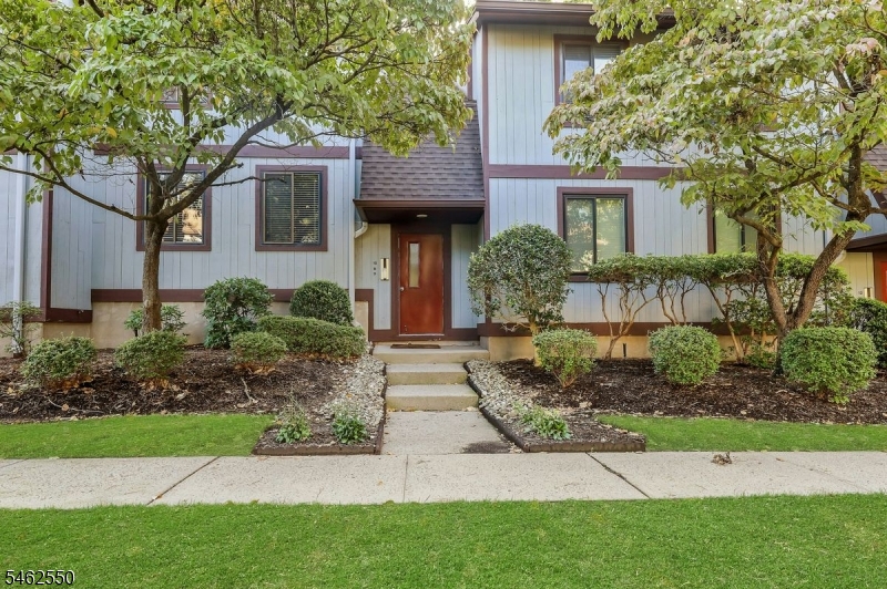 50 Rock Rd B10
