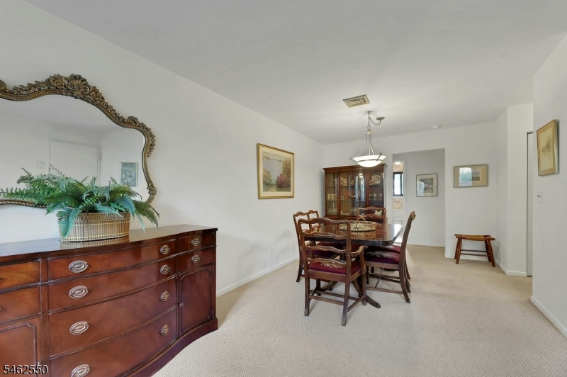 50 Rock Rd B10 Property Photo 6