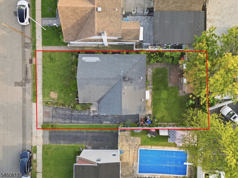 160 Bridge St Property Photo 19