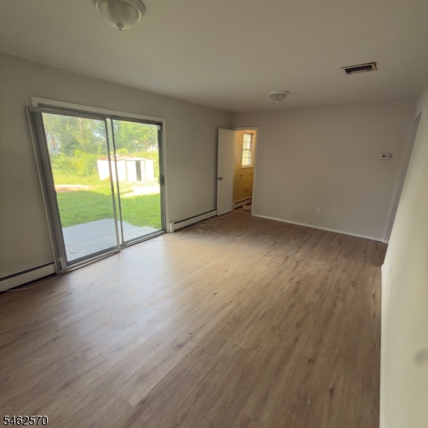 211 E 9th Ave Property Photo 5