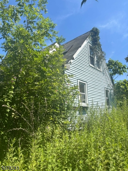 1 Main Rd Property Photo 1