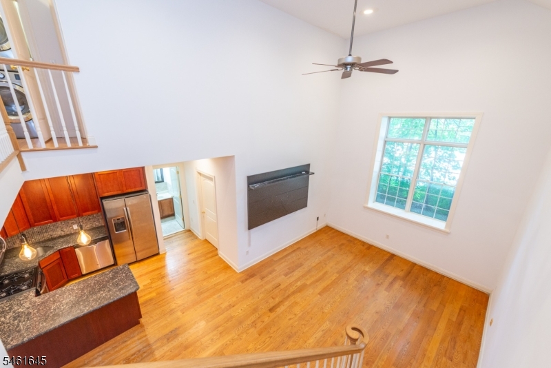 186 Walnut St 110 Property Photo 4