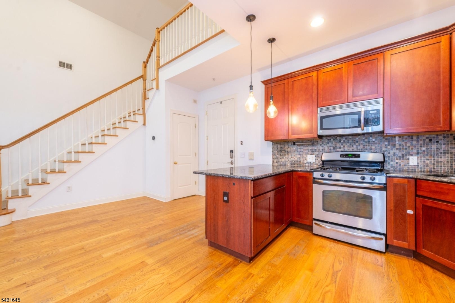 186 Walnut St 110 Property Photo 7