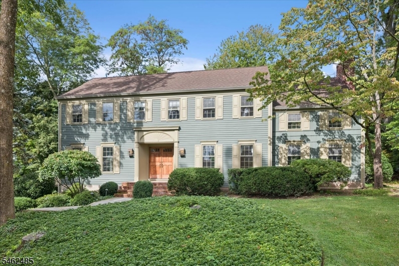 1 Ellyn Ct Property Photo 1
