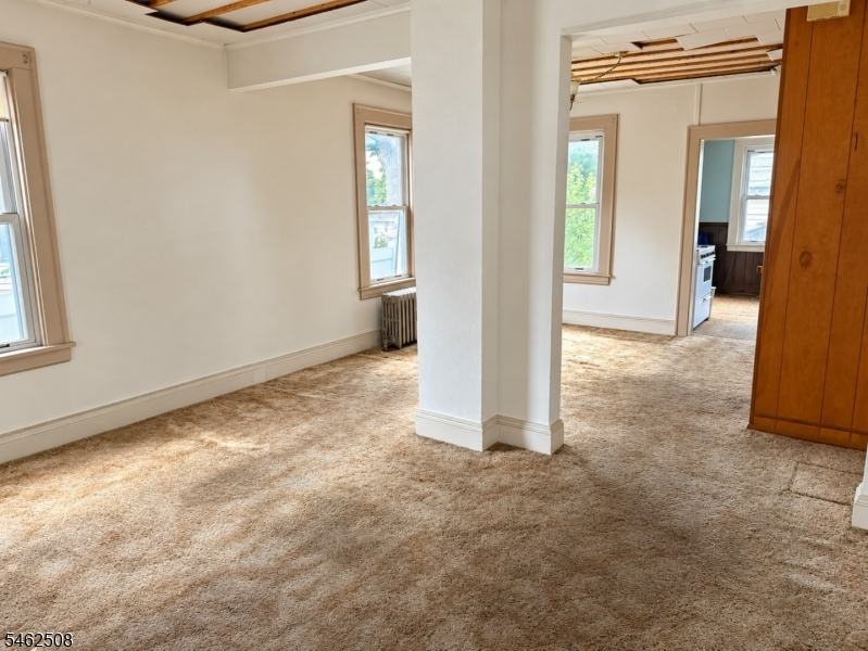 241 Pennsylvania Ave Property Photo 4