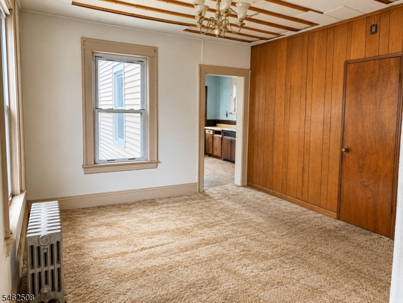 241 Pennsylvania Ave Property Photo 6