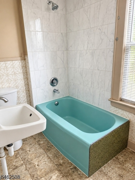 241 Pennsylvania Ave Property Photo 9