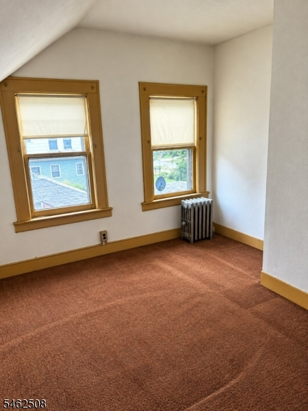 241 Pennsylvania Ave Property Photo 10