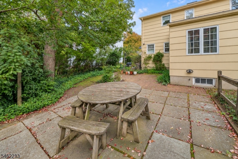 20 George Rd Property Photo 6
