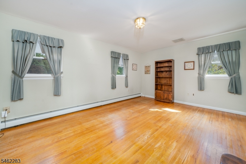 20 George Rd Property Photo 26