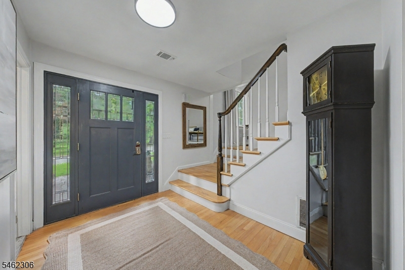 6 Peppermill Ct Property Photo 6