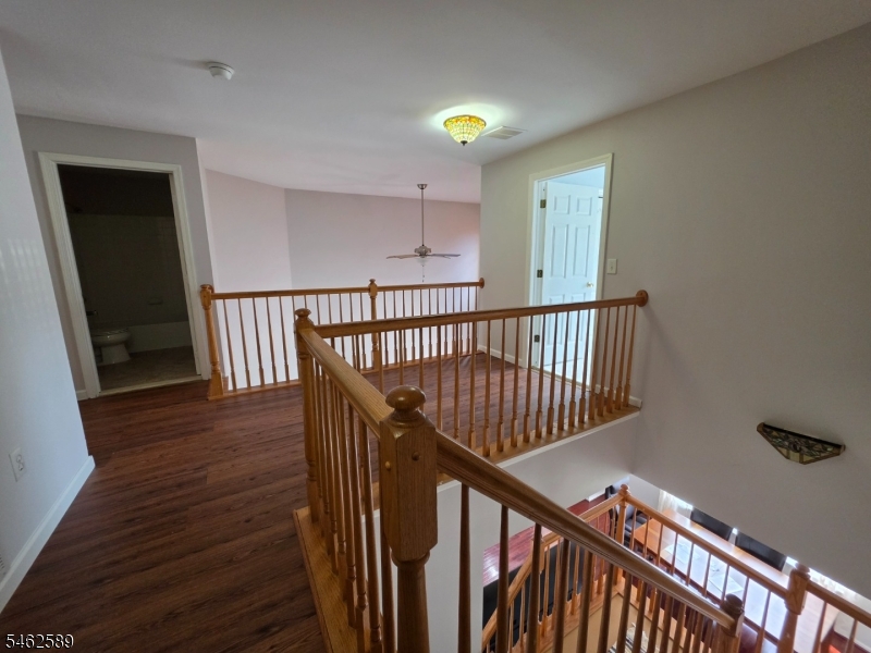 7 Caroline Foster Ct Property Photo 18