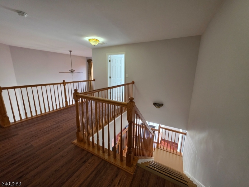 7 Caroline Foster Ct Property Photo 22
