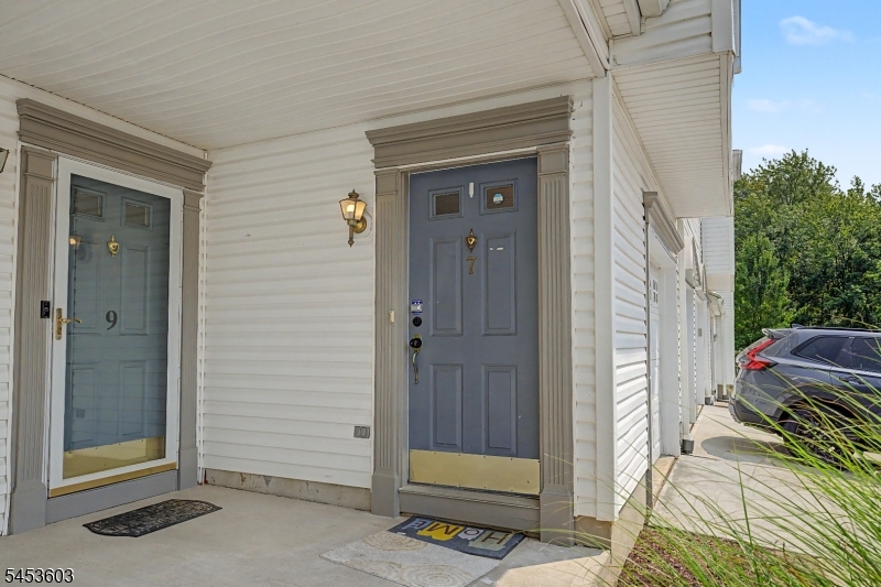 7 Caroline Foster Ct Property Photo 42