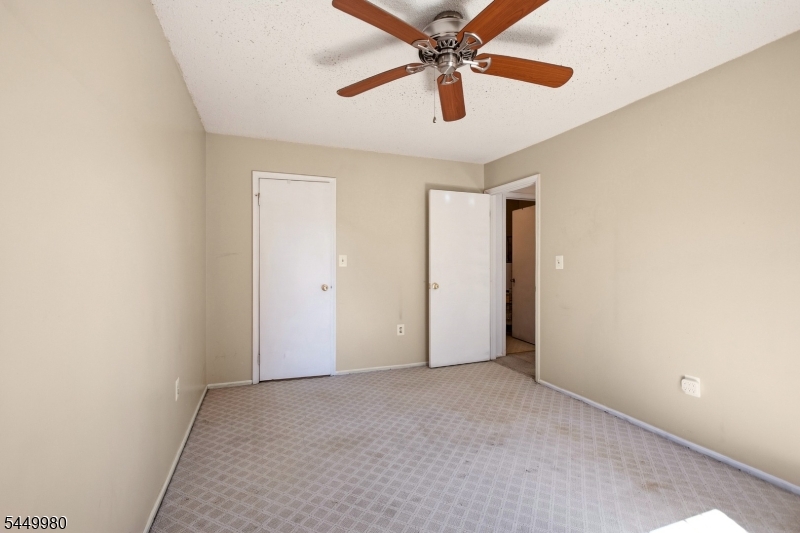 61 Taylor Dr Property Photo 22