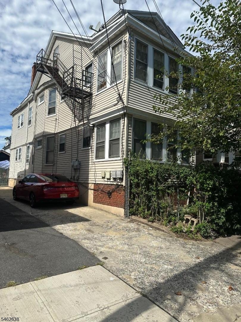 163 Brookside Ave 1 Property Photo 1