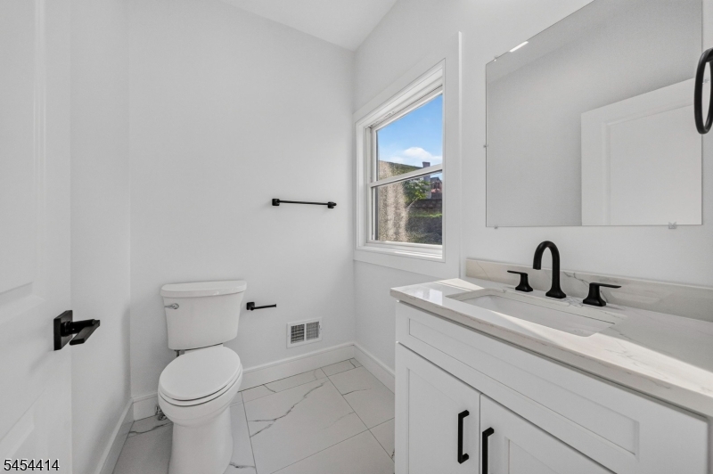 87 Echo Pl Property Photo 7