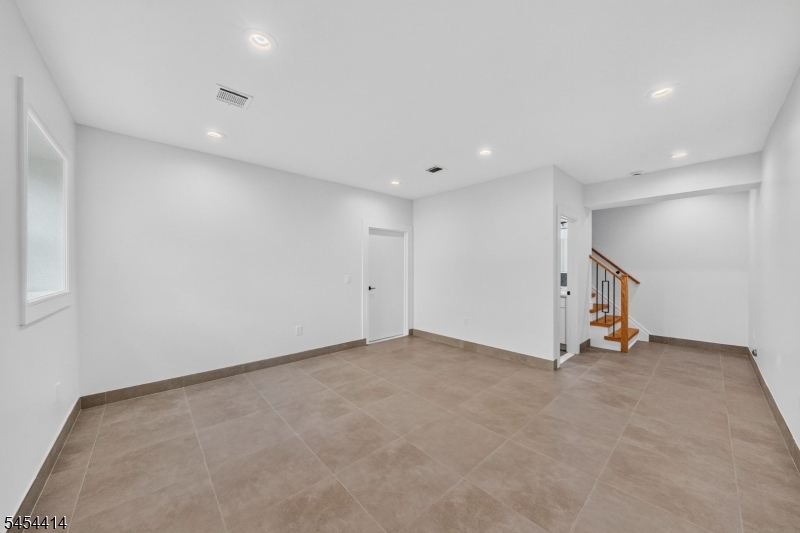 87 Echo Pl Property Photo 24