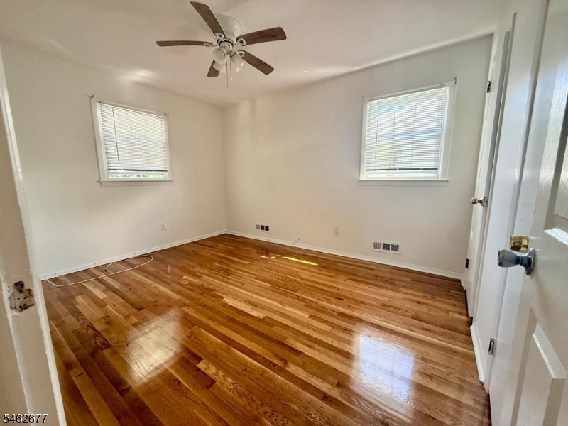 610 Myrtle Ave Property Photo 17