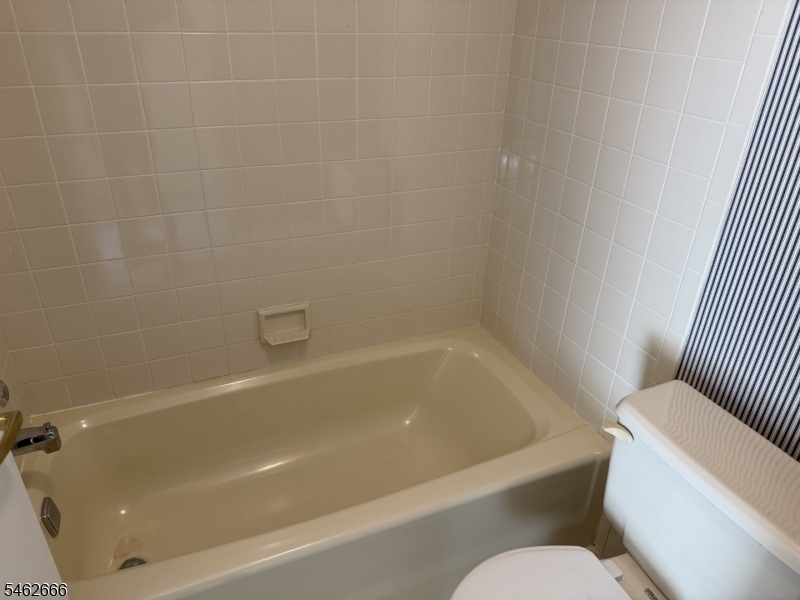 79 Academy Court Ondo 79 Property Photo 16