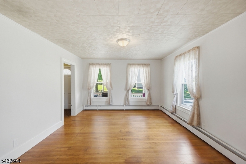 43 Linwood Avenue Property Photo 3