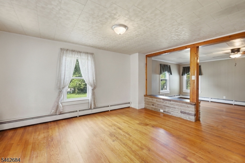 43 Linwood Avenue Property Photo 4