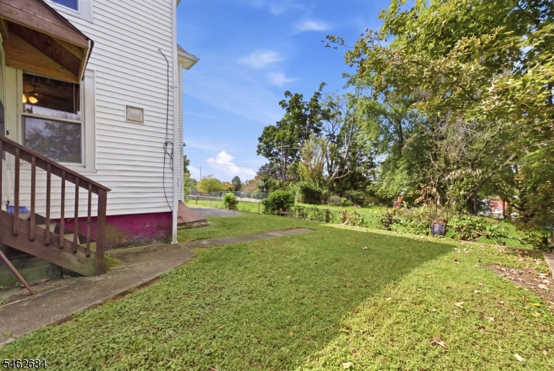 43 Linwood Avenue Property Photo 20