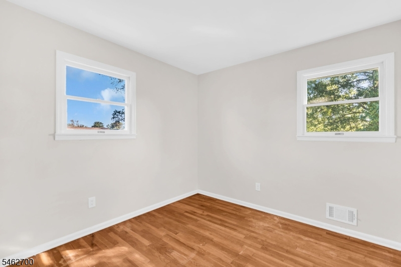 102 Avonridge Rd Property Photo 19