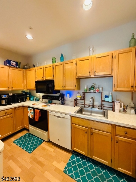 1409 Richmond Rd 409 Property Photo 4