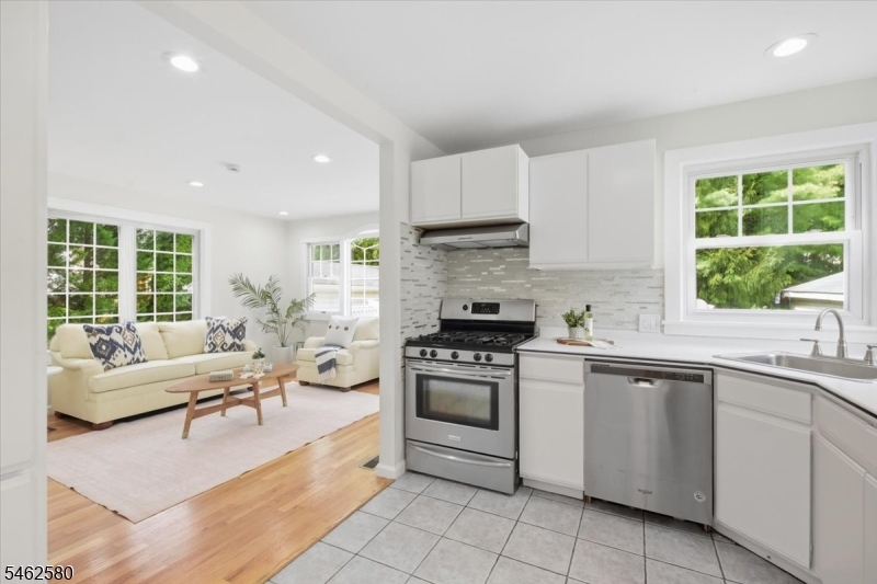 77 Meadowbrook Rd Property Photo 10