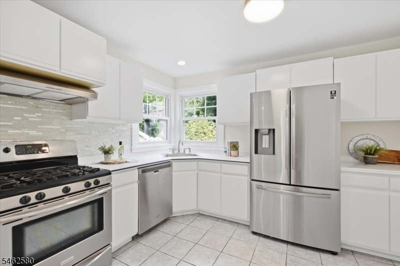 77 Meadowbrook Rd Property Photo 12