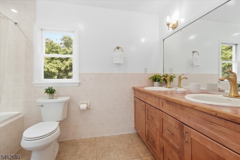 77 Meadowbrook Rd Property Photo 22