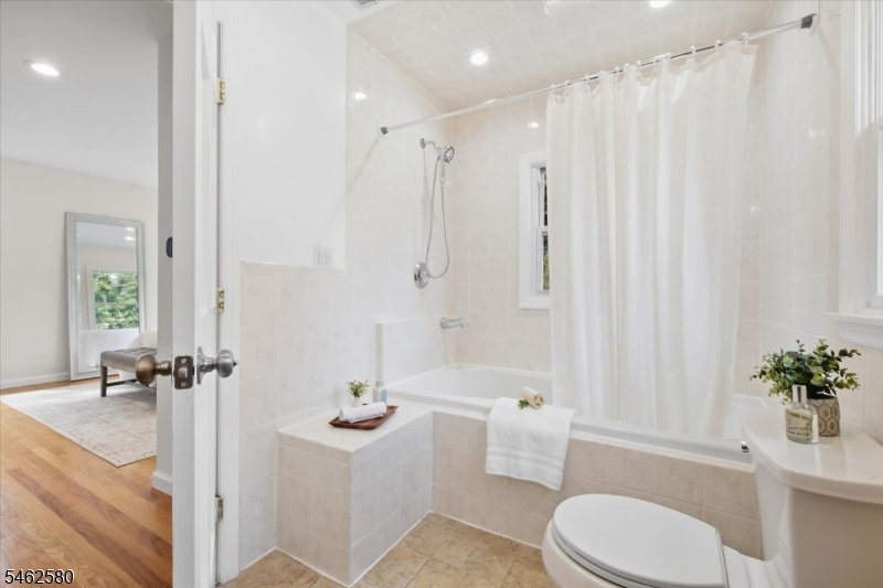 77 Meadowbrook Rd Property Photo 23