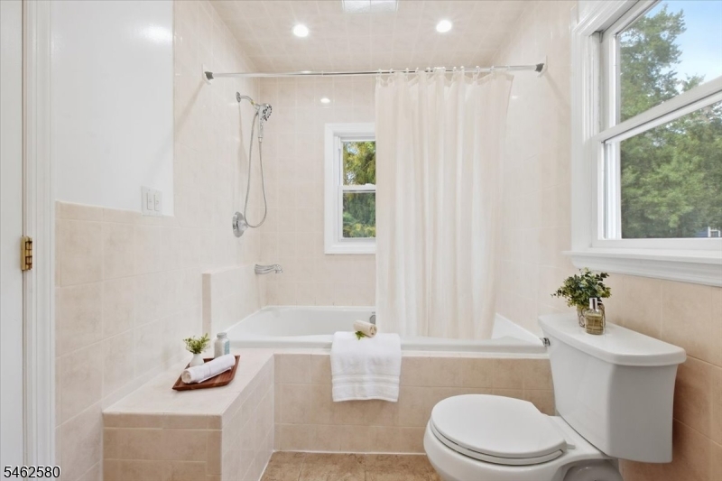 77 Meadowbrook Rd Property Photo 24