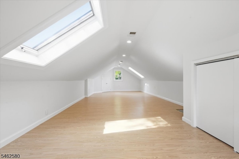 77 Meadowbrook Rd Property Photo 31