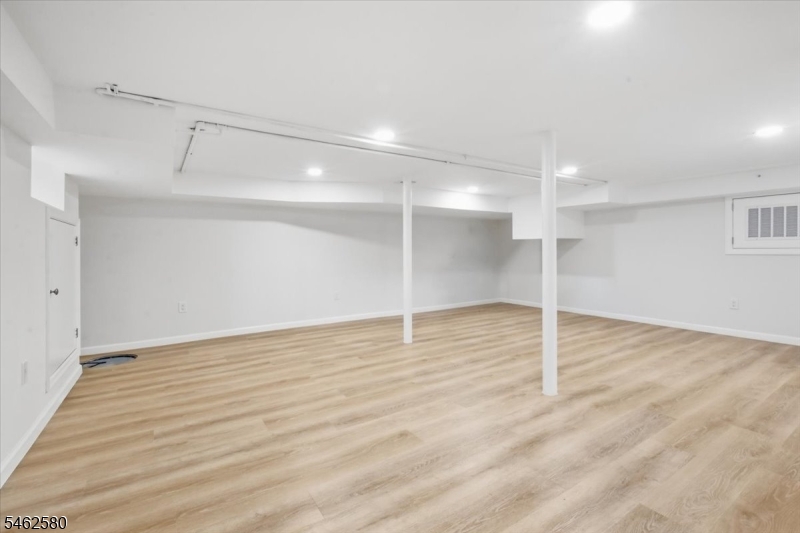 77 Meadowbrook Rd Property Photo 32
