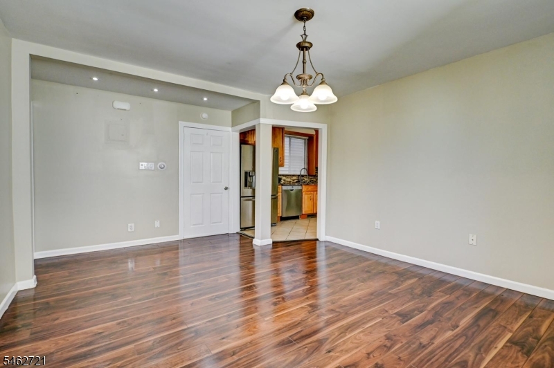 245 Pierre Ave Property Photo 10