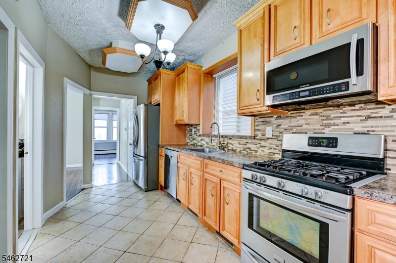 245 Pierre Ave Property Photo 15